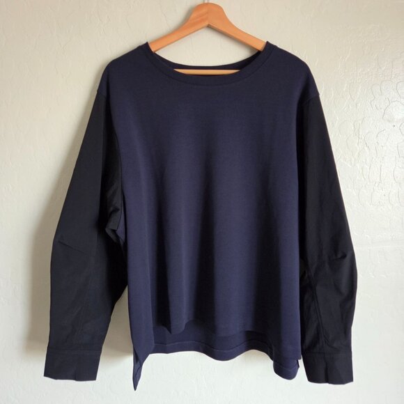 Athleta Harlow Hybrid Relaxed Boxy Top Navy/Black Size 1X Long Sleeve Athleisure - Picture 1 of 10